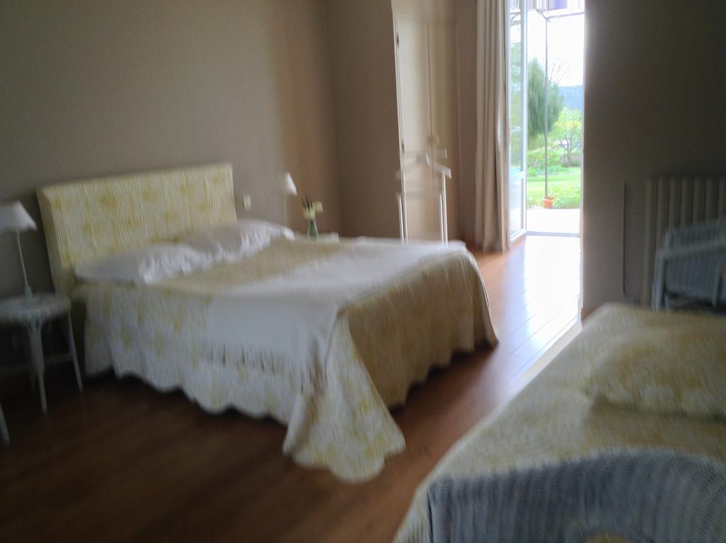 Chambres D'Hotes La Pocterie Vouneuil-sur-Vienne Luaran gambar